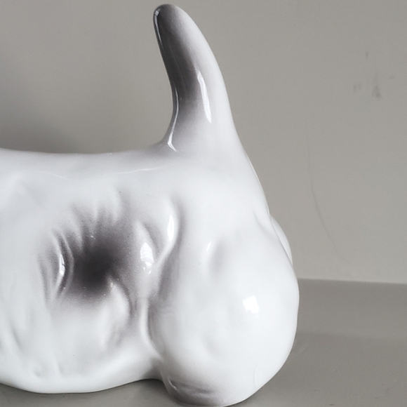 Vintage Ceramic Scottie Dog Figurine - Picture 4 of 9